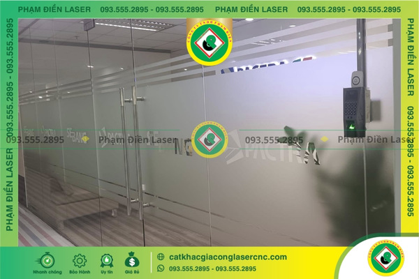 Các mẫu cắt decal dán tường đẹp, đang thịnh hành hiện nay